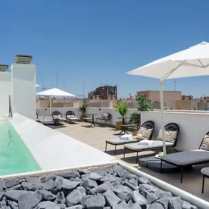 Limehome Calle Torcuato Luca De Tena - Digital Access Apartahotel Sevilla