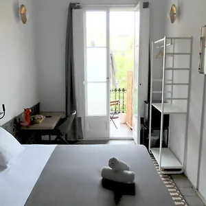 Hostel Fabrizzio's Petit İspanya