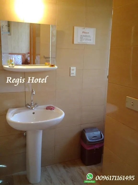 Regis Hotel Beirut 2*,
