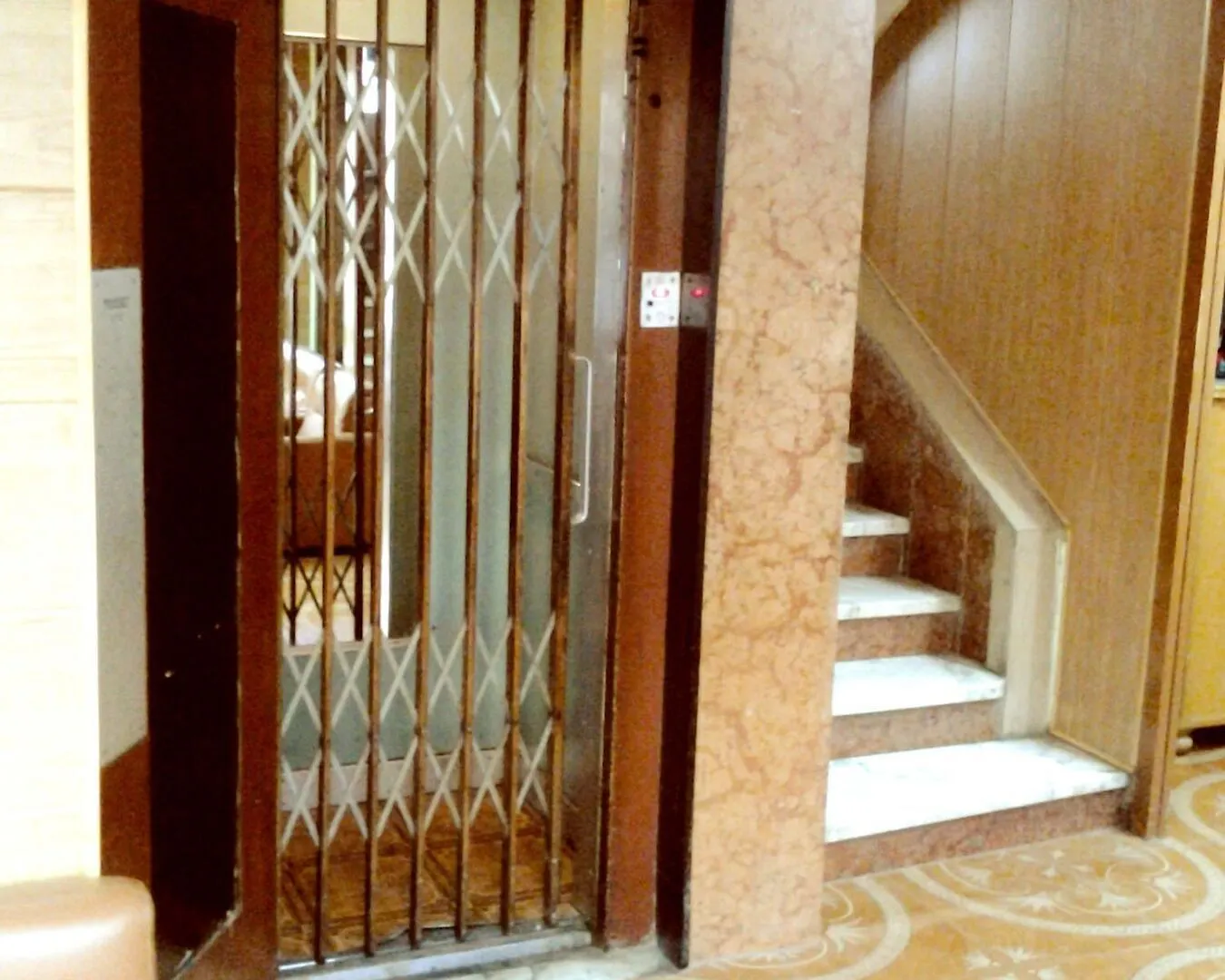 Regis Hotel Beirut Lebanon
